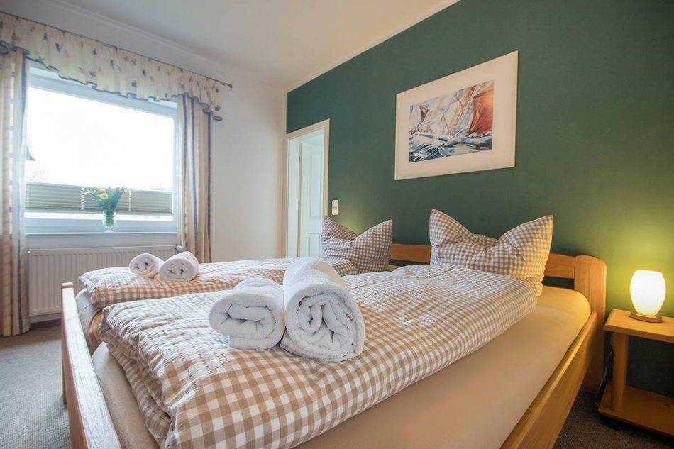 Bedroom With Double Bed (2 X 90×200 Mattresses), Ground Floor Of The Main House In Double Room Seven In Hotel Nige Hus On Neuwerk Island.