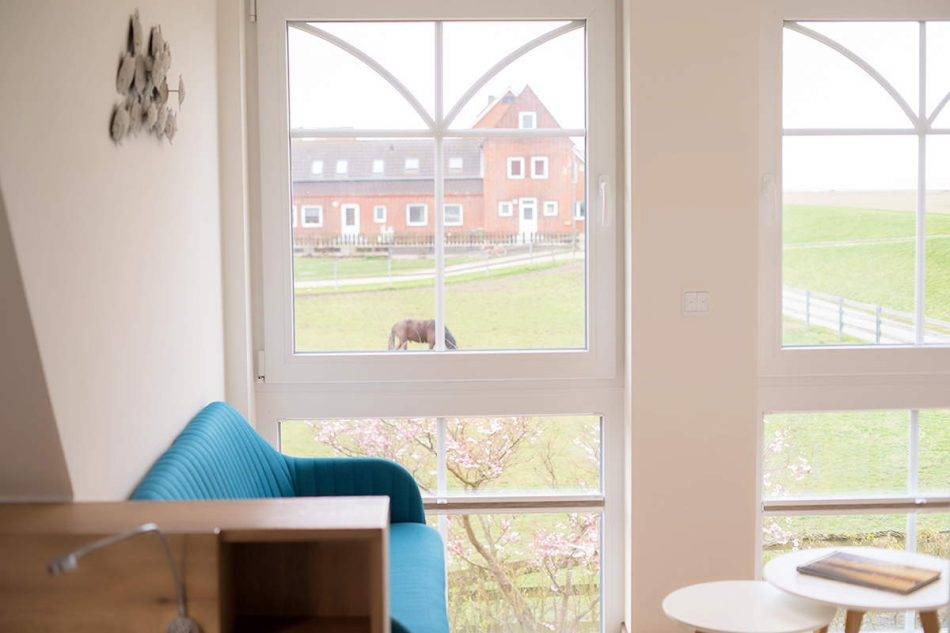 Cozy, Modern Living Area, 1st Floor In The Annex On The Dike In The Superior Double Room Vogelsand In The Hotel Nige Hus On The Island Of Neuwerk.